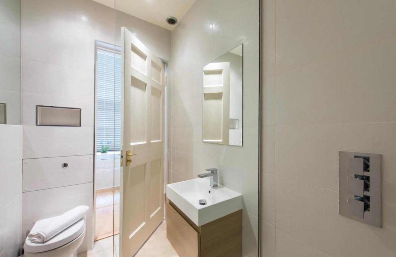 Luxurious City Centre Self Catering Apartment Edimburgo Exterior foto